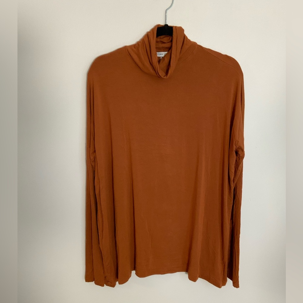 Women's Orange Long Sleeve Top
